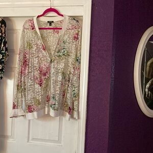 Torrid floral lace jacket size 4